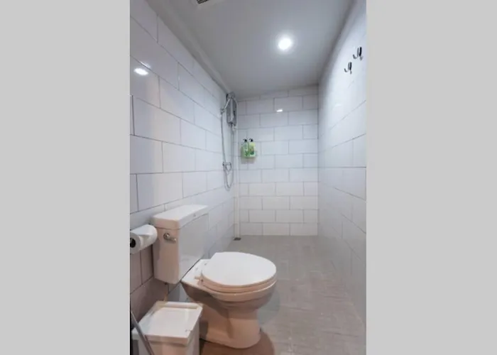 S3 Silom26 - S3 Silom Central, Large Room, Full Kitchen, Wifi,